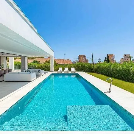 Villa 797 - Lujosa Y Moderna En Puerto Marina *